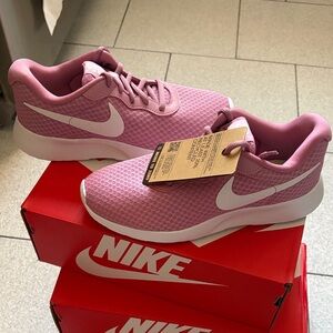 Nike Women’s Pink Tanjun FlyEase Slip-On Sneakers